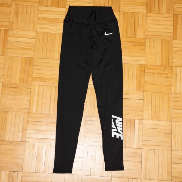 NIKE NEGRO