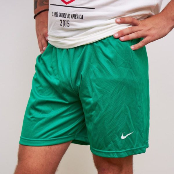 Nike verde