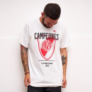 Remera "Campeones"