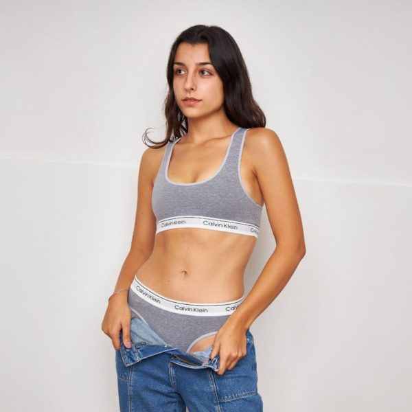 Conjunto gris